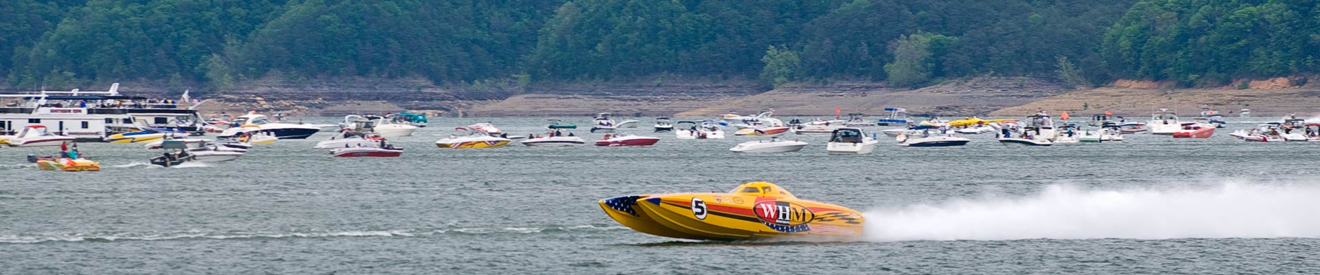 slide-020-lake-boat-race